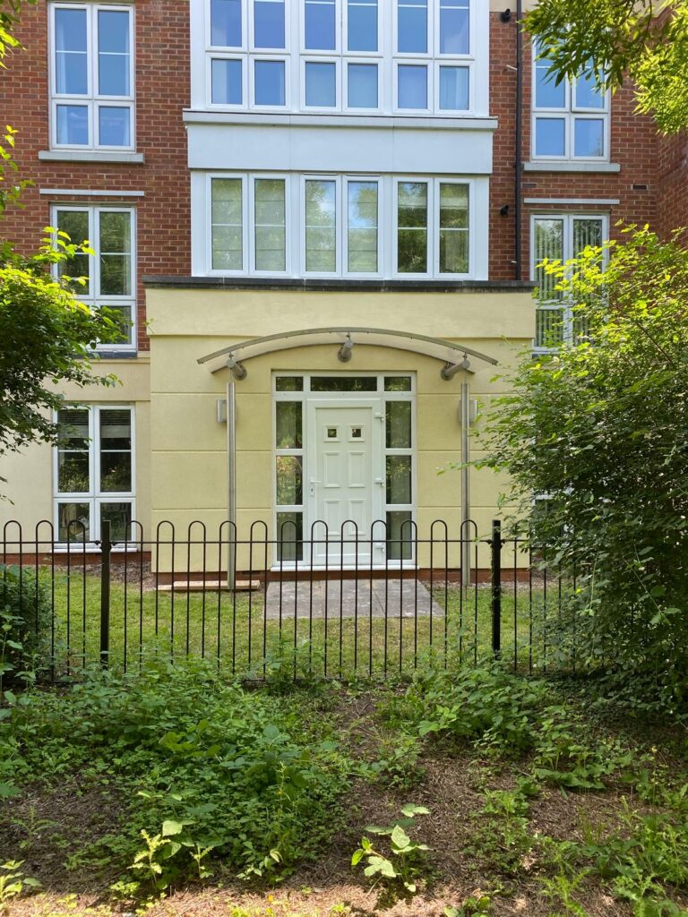 Render Repair Trevelyan Court Windsor 2