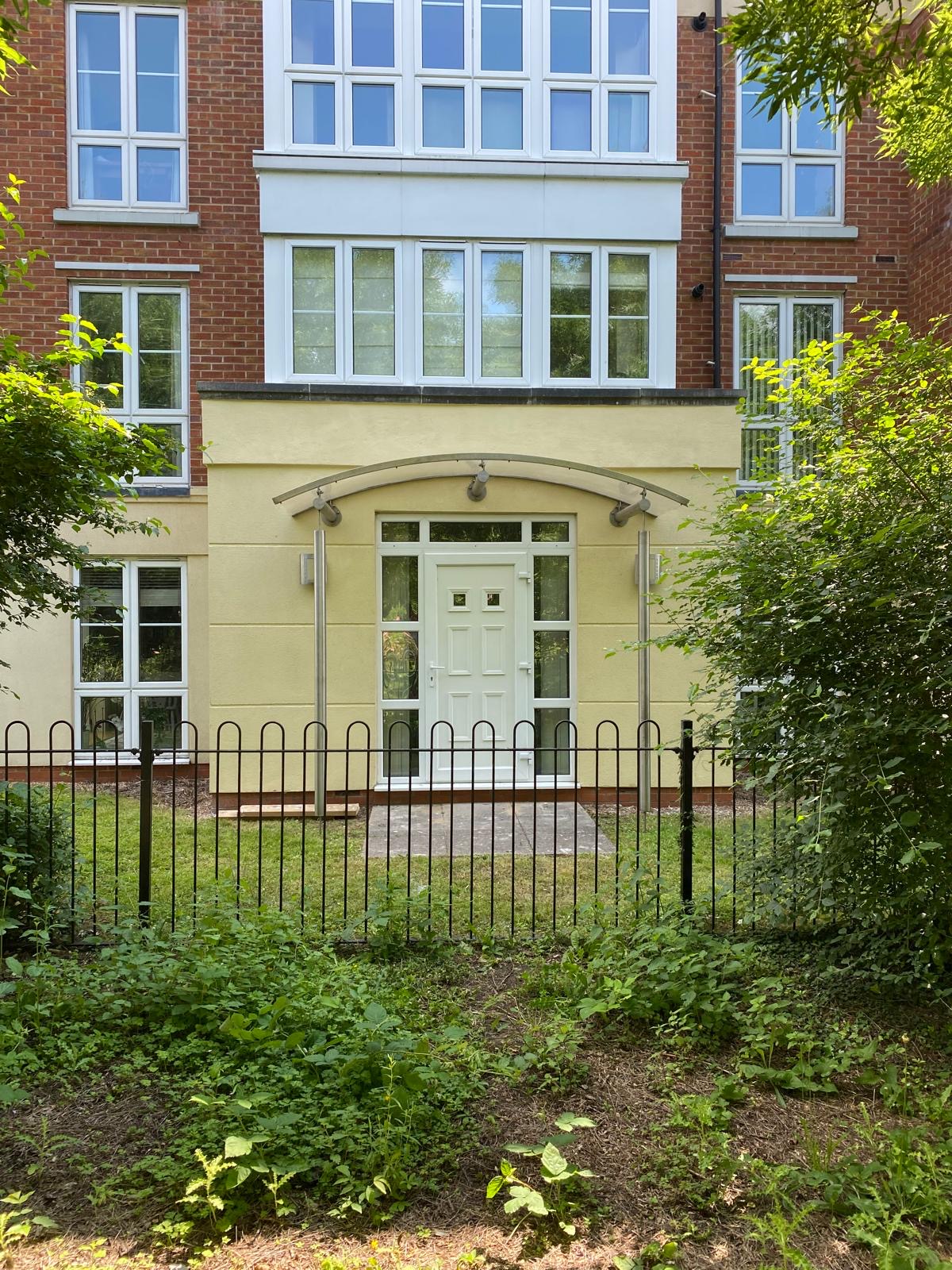 Render Repair Trevelyan Court Windsor 2